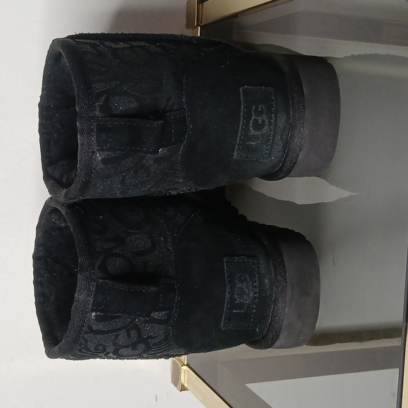 UGG black printed suede ankle boots size 6 - Picture 4 of 15